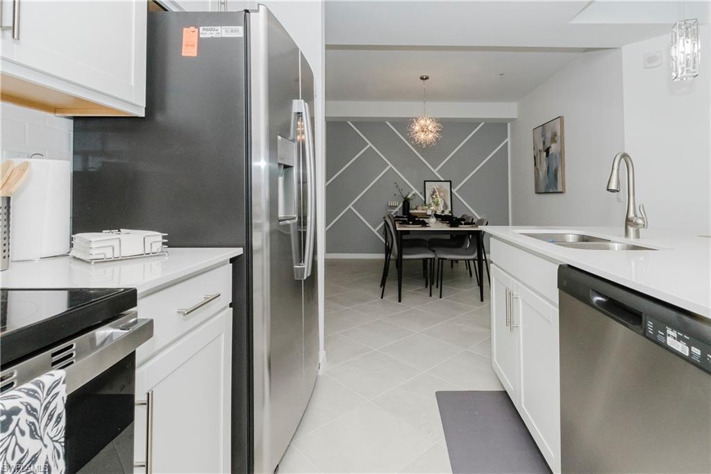 15285 Green Acres Avenue # 418